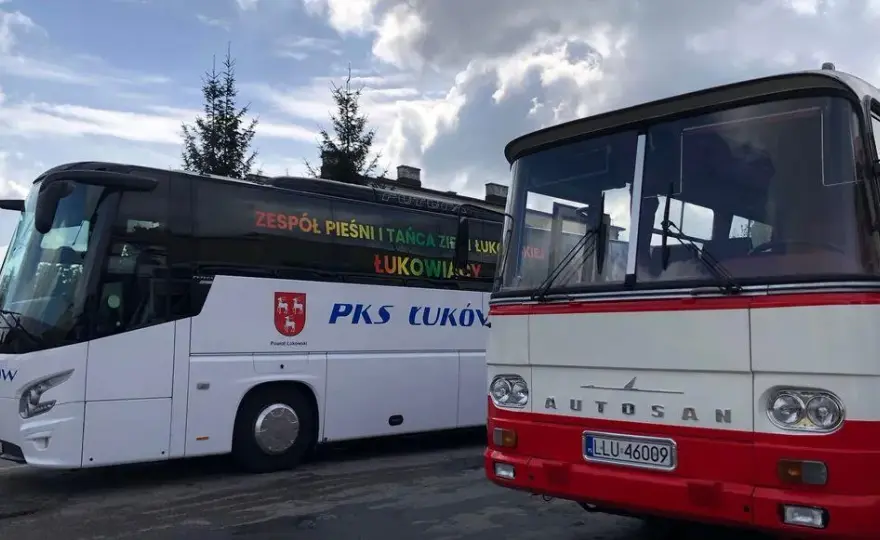 Łuków: Skąd odjeżdżają autobusy? Kompletny przewodnik PKS i busy