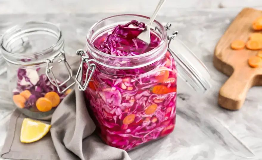 Rotkohl verdorben? So erkennst du Warnzeichen und Haltbarkeit