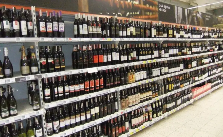 Wino z suszonych winogron - Jak wybrać idealne?