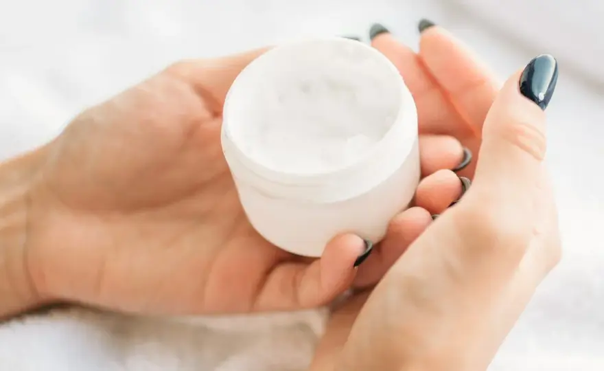 Dehydroacetic Acid w kosmetykach – czy na pewno wiesz, co to?