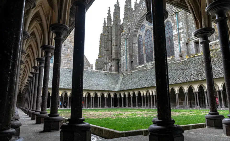 Mont-Saint-Michel innen entdecken - diese Räume lohnen sich