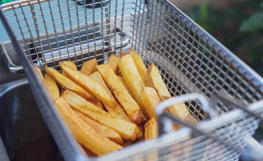Pommes wieder knusprig machen - so klappt es wirklich