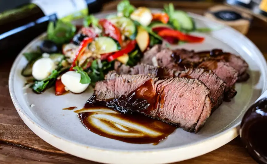 Roastbeef Beilagen - So gelingt der perfekte Teller!