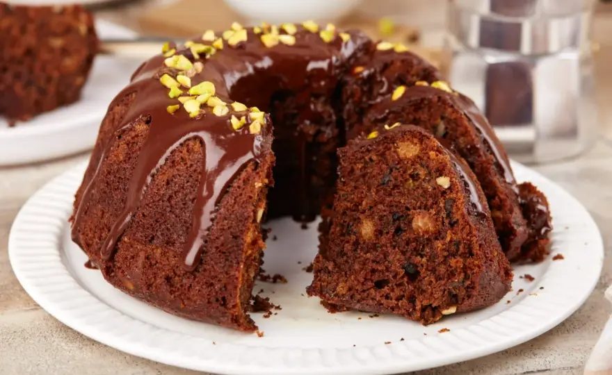 Babka na oleju - Jak upiec idealnie wilgotne ciasto bez zakalca?