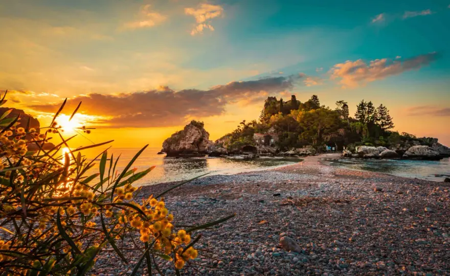 Spiagge Giardini Naxos e Taormina - Guida alla scelta perfetta