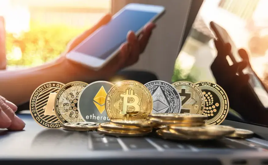 Czy kryptowaluty podlegają ustawie o podatku VAT? Kluczowe zasady i wyrok TSUE
