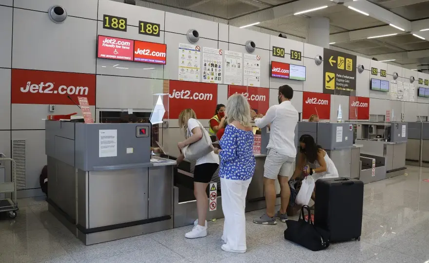 Biura podróży w Anglii – Jakie wybierać dla idealnych wakacji?