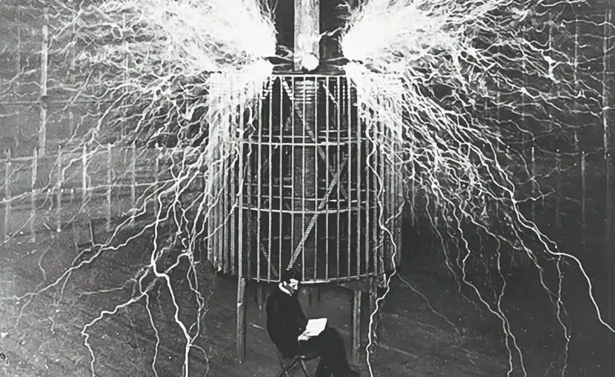 Kto wynalazł prąd? Prawdziwa historia elektryczności - Fotowoltaika