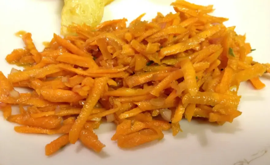 Fransk morotssallad - klassiskt recept med rätt balans
