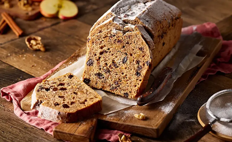 Apfelbrot backen - So wird es saftig & aromatisch!