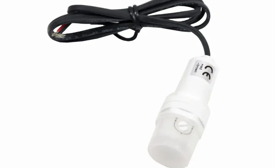 Chcesz automatyczne światło? Podłącz czujnik zmierzchu do lampy