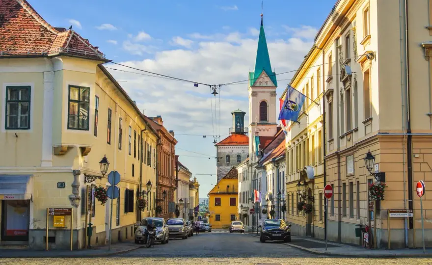 Gdzie polecieć z Polski? Od city break po egzotykę inspiracje