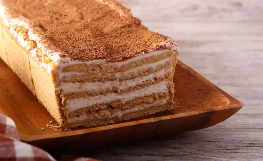 Ciasto bez pieczenia na herbatnikach - łatwe, tanie, zawsze wychodzi!