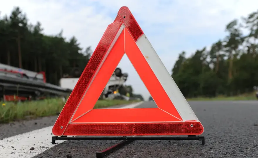 Obowiązkowe wyposażenie samochodu - Tylko te 2 rzeczy są wymagane