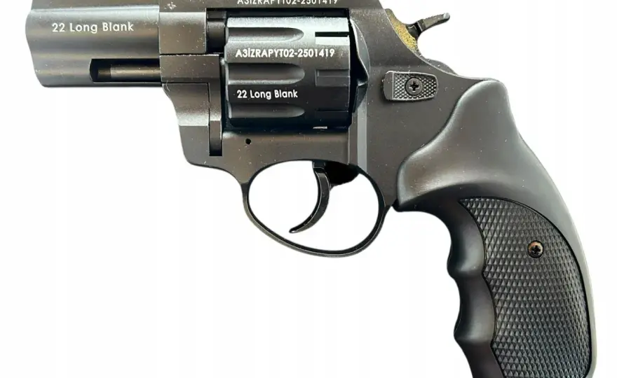 Pistolet hukowy - Kiedy legalny bez pozwolenia? Sprawdź!