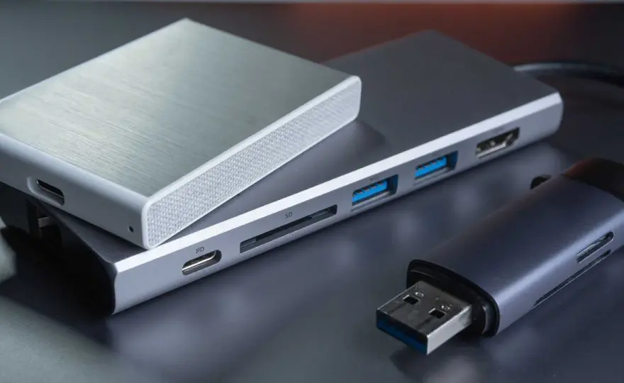 USB-Stick vs. Festplatte - Was ist besser für deine Daten?