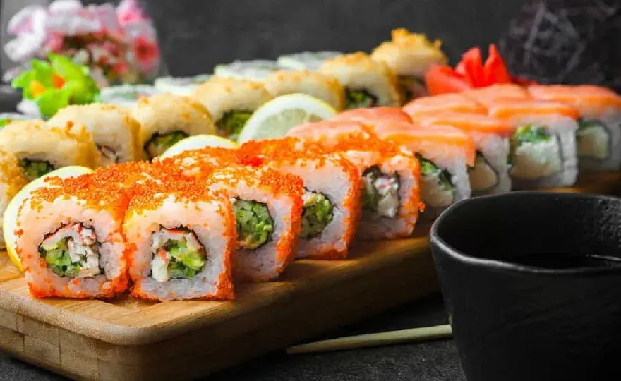 Co do sushi? Kompletny przewodnik po składnikach i dodatkach