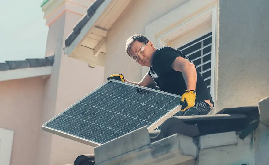  Montaż paneli fotowoltaicznych - porady jak samemu zamontować i podłączyć instalację PV