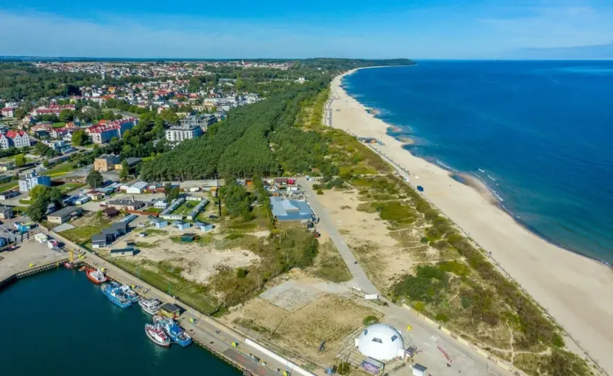 Władysławowo czy Jastrzębia Góra? Wybierz idealne miejsce na urlop!