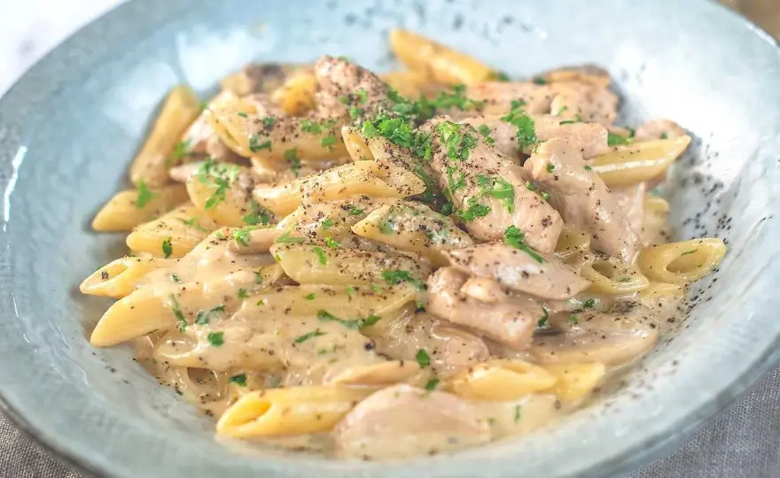 Kycklingpasta med krämig sås - recept och smarta knep