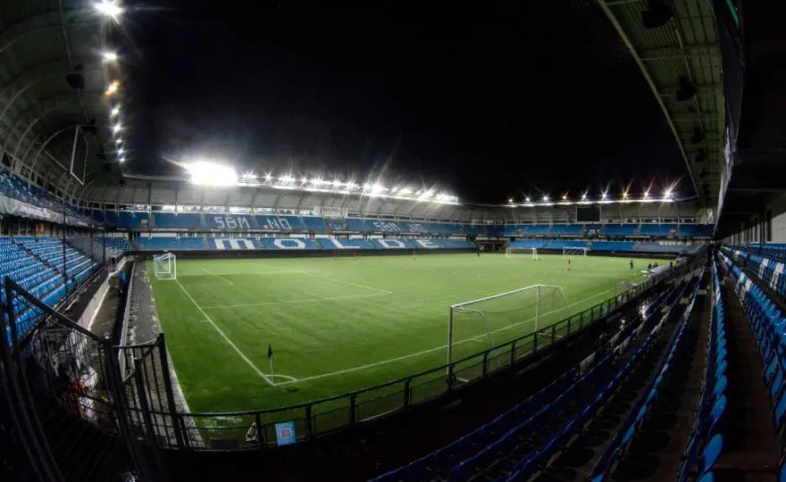 Kluby piłkarskie w Molde - To nie tylko Molde FK. Poznaj hierarchię