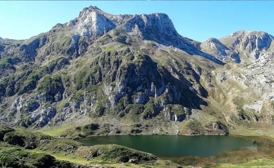 Lagos de Saliencia - Guía completa para tu ruta en Somiedo