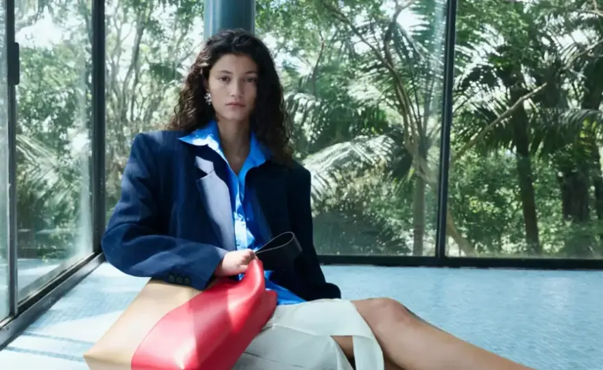 Mango: Trendy, jakość i mądre zakupy na mango.com