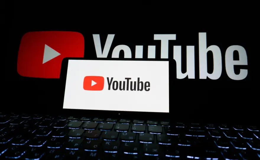 Ile zarabia youtuber - Realne stawki, RPM i modele monetyzacji