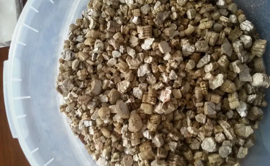 Vermiculite isolante - quando conviene davvero usarla