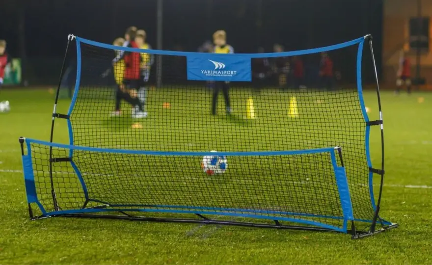 Rebounder Yakimasport - który model ma sens w treningu?