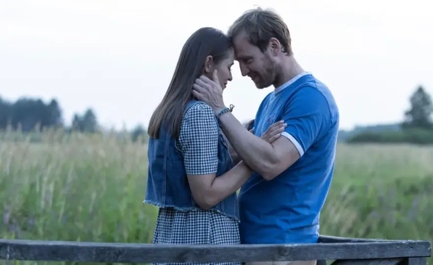 Nic na siłę - o czym jest film i dlaczego warto go obejrzeć?