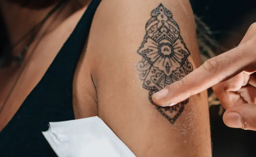 Comment savoir si un tatouage est cicatrisé ?
