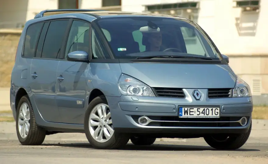 Renault Espace 4 jaki silnik wybrać, aby uniknąć kosztownych awarii?