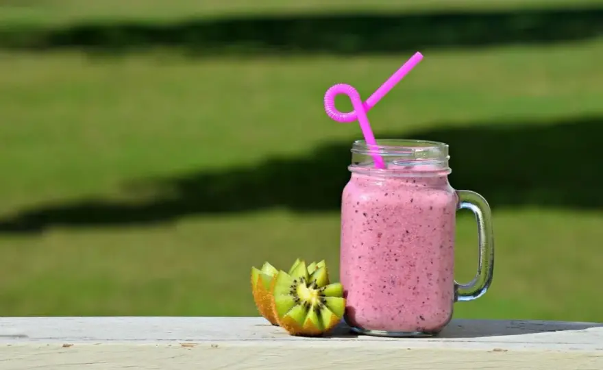Przepis na zdrowe smoothie, które odmieni twoje codzienne nawyki żywieniowe