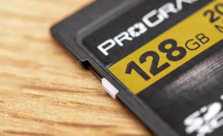 Pamięć flash - Jaki SSD i karta? Wybierz mądrze!