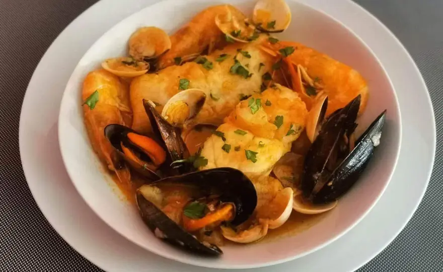 Caldereta de pescado perfecta - trucos y errores que evitar