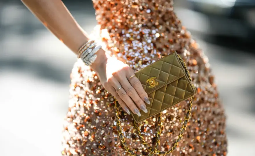 C&A Silvester Outfit Damen: Glamouröse Trends & Styling-Tipps