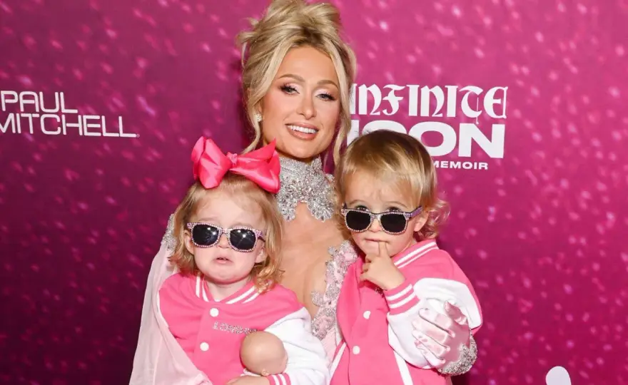 Dzieci Paris Hilton - Kim są Phoenix i London i jak gwiazda je chroni?