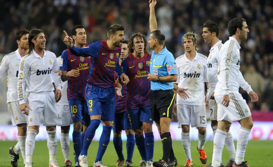 Derby piłkarskie: Dlaczego budzą takie emocje? Geneza i legendy
