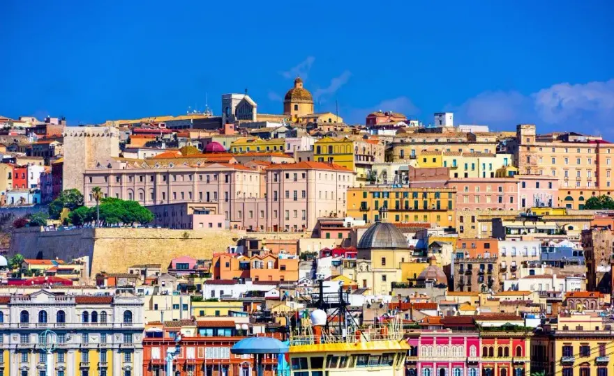 Cagliari atrakcje, które musisz zobaczyć - nie przegap tych miejsc