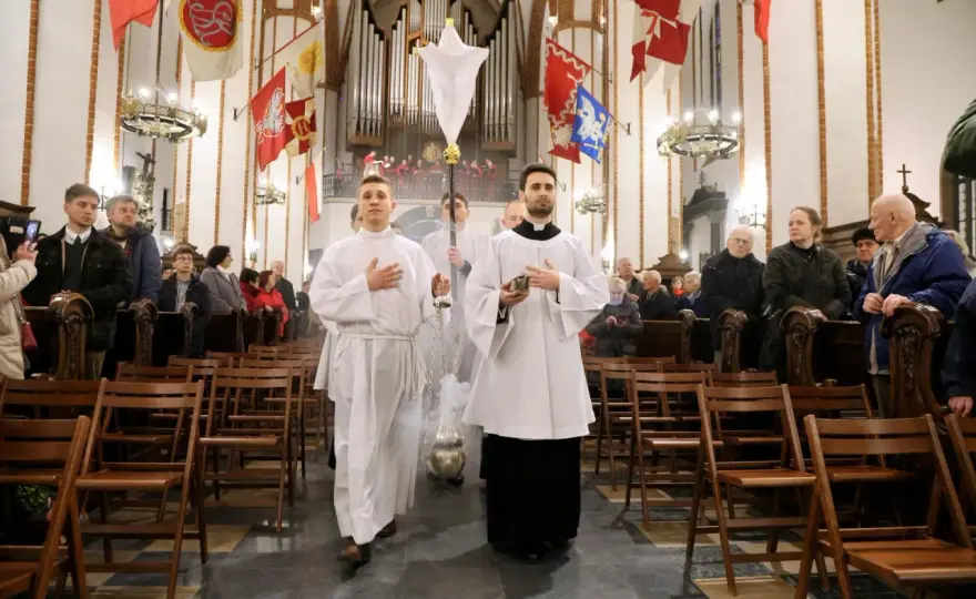 Wielki Czwartek - Obowiązek czy zachęta? Rozwiej wątpliwości!