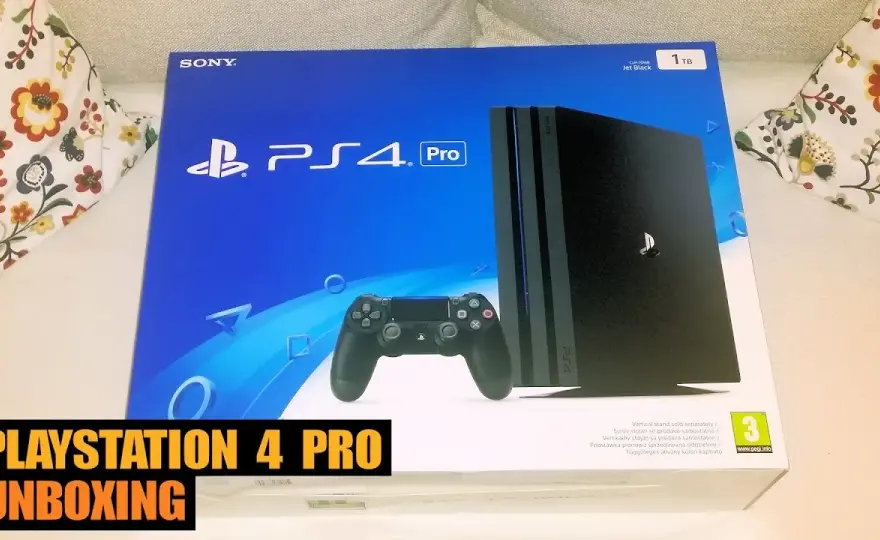 Co zawiera pudełko PS4? Kompletna lista zawartości zestawu