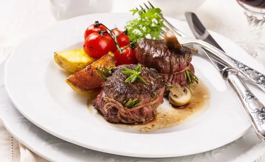 Przepis na obiad jak z restauracji, który zachwyci Twoich gości