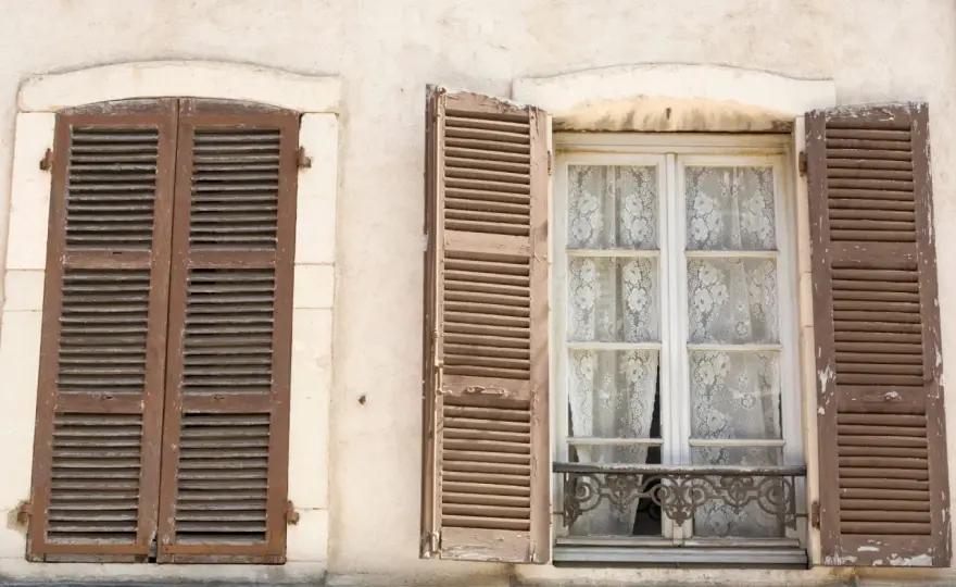 Finestre d'epoca - restaurare, replicare o sostituire?