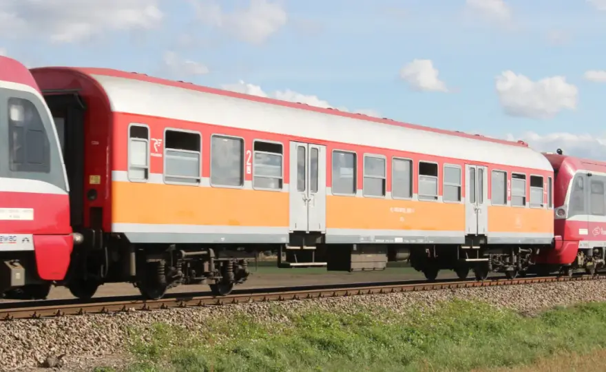 Lekki wagon pasażerski - czy to zawsze oszczędność?