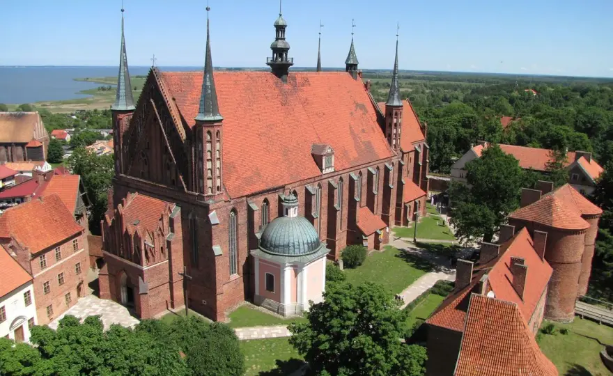 Jak zdobyć pieniądze na remont kościoła - skuteczne sposoby finansowania