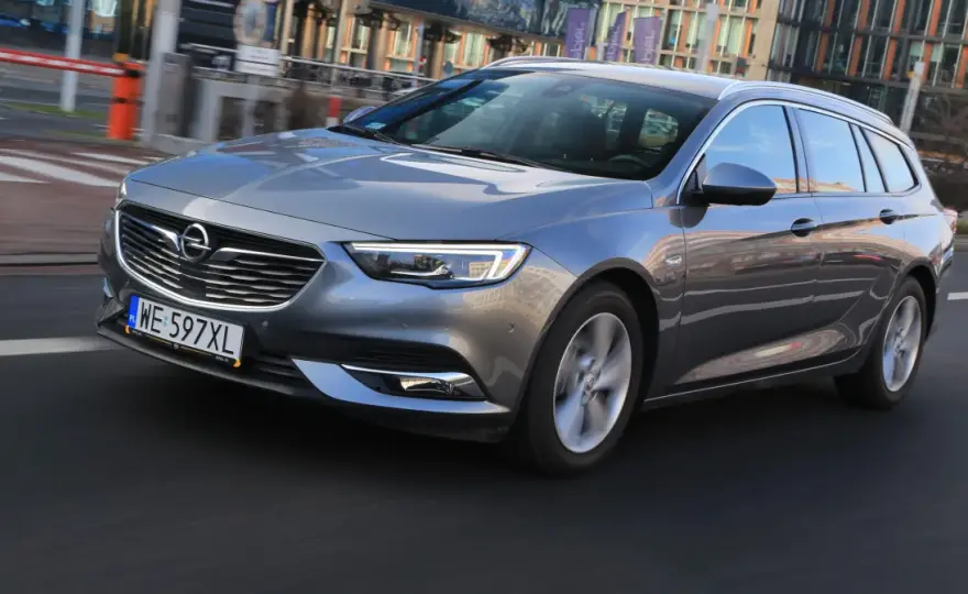 Opel Insignia 2.0 diesel - który wariant warto wybrać?