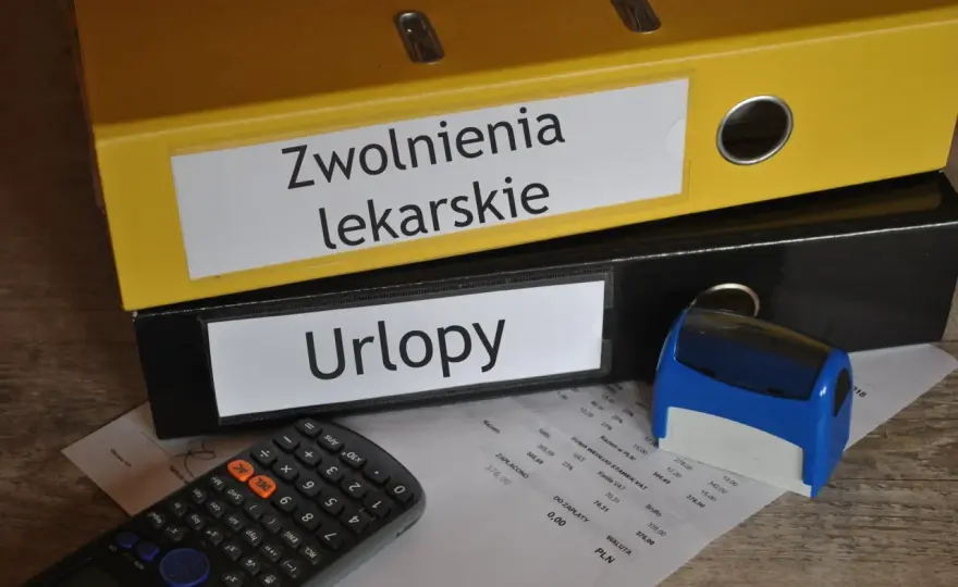 Kod C na L4 - co oznacza i jak wpływa na wypłatę zasiłku?