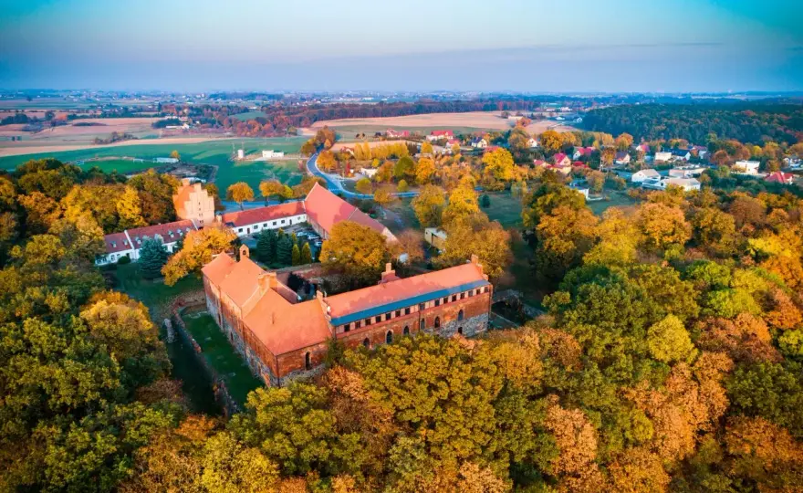 Łubianka - Zamek Bierzgłowski i jezioro. Plan na spokojny dzień
