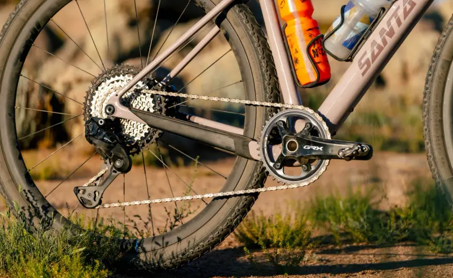 Shimano GRX Review - Which Gravel Groupset is Best for You?